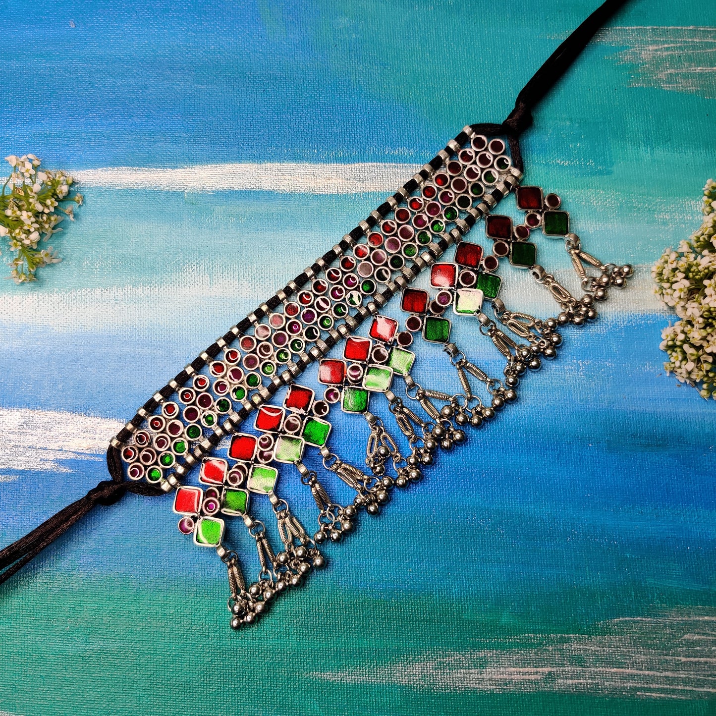 Dhanyasri Silver Choker- Red Green