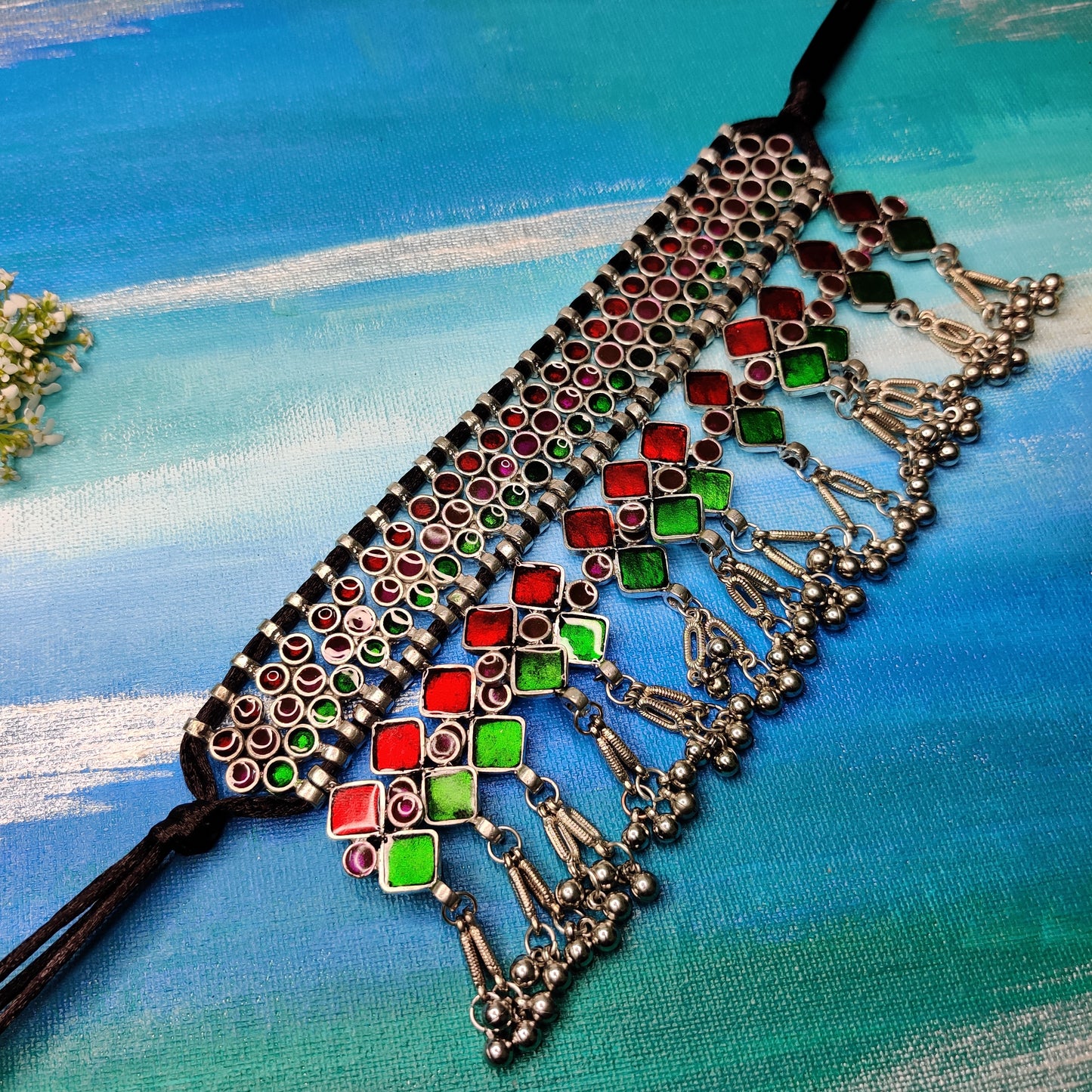 Dhanyasri Silver Choker- Red Green