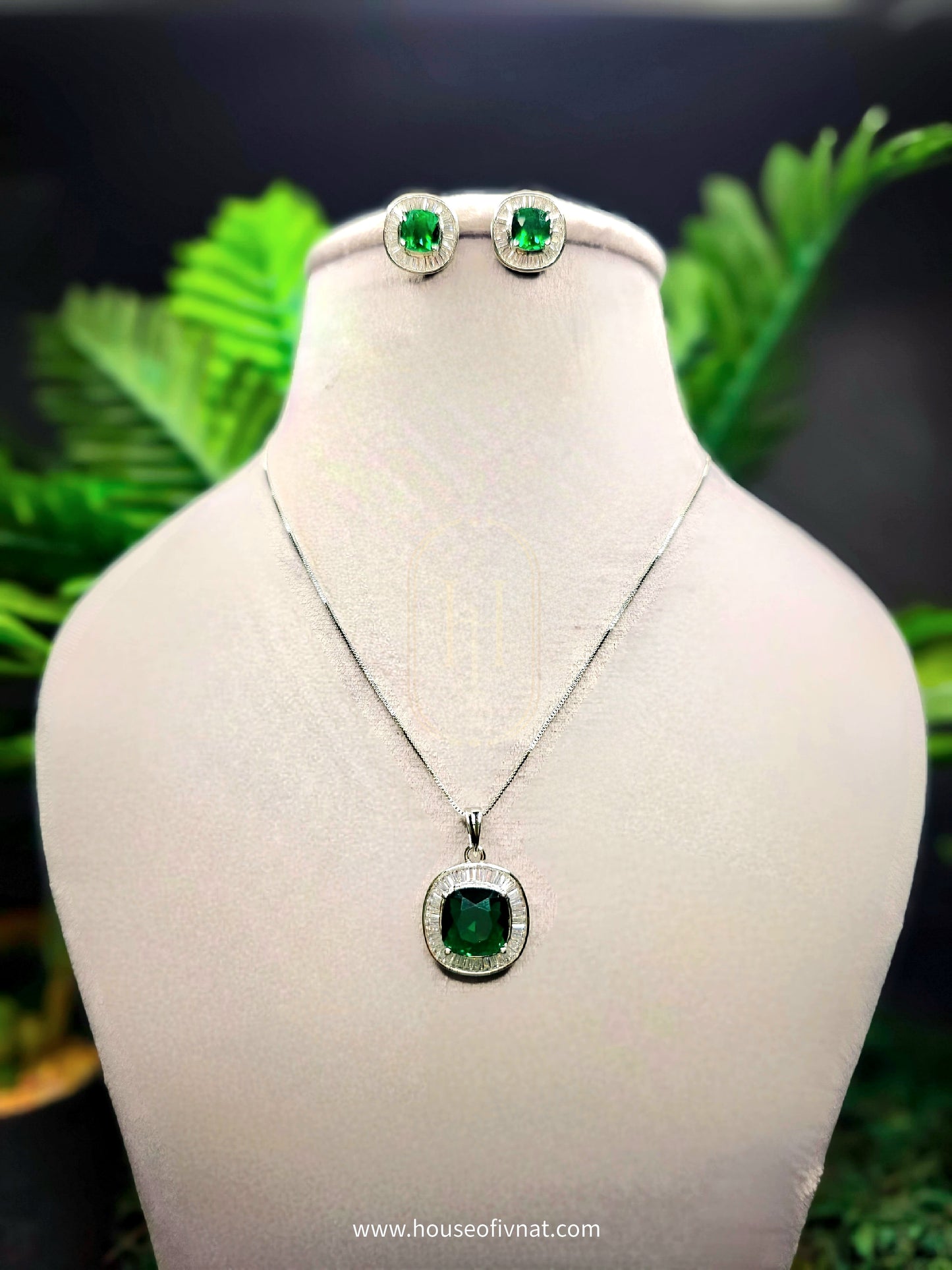 Christina Pendant Set- Emerald