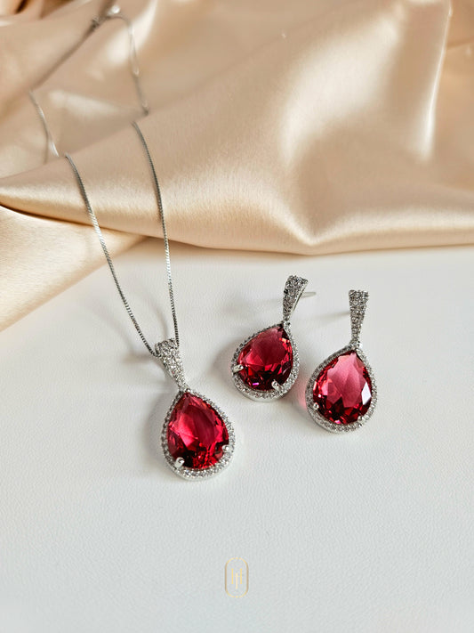 Clara Pendant Set- Ruby