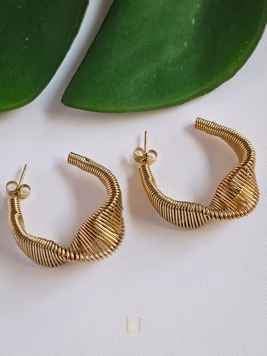 Eleanor Hoop Earrings