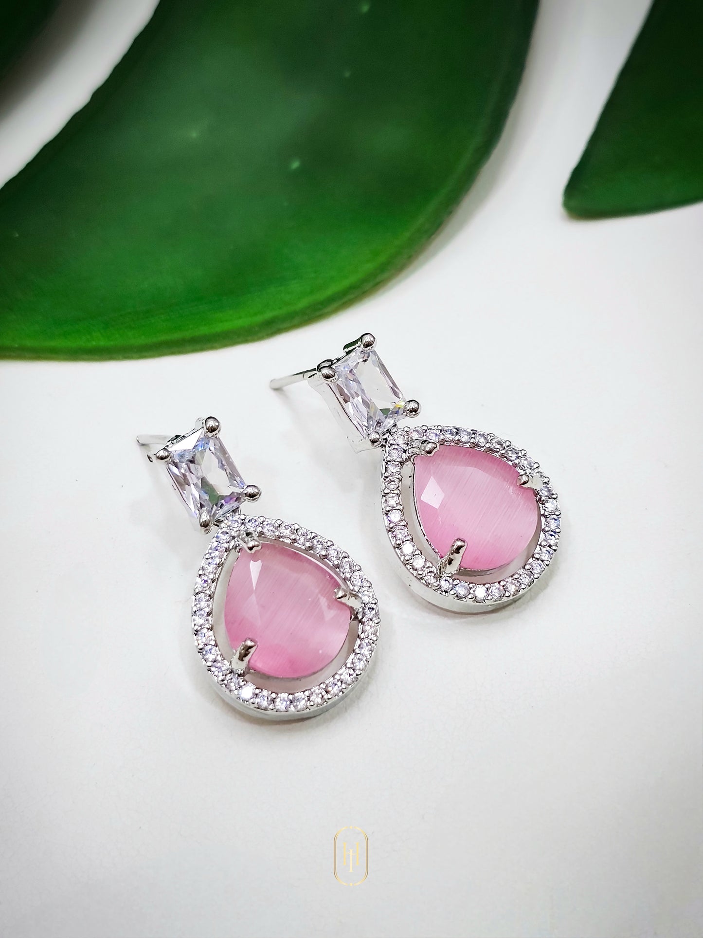 Prisha Earrings- Pink