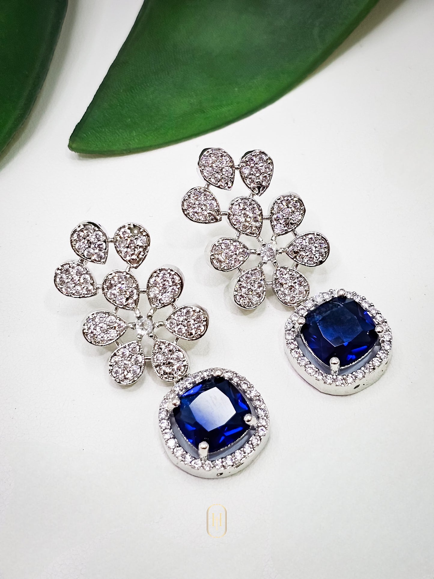 Mohika Earrings- Sapphire