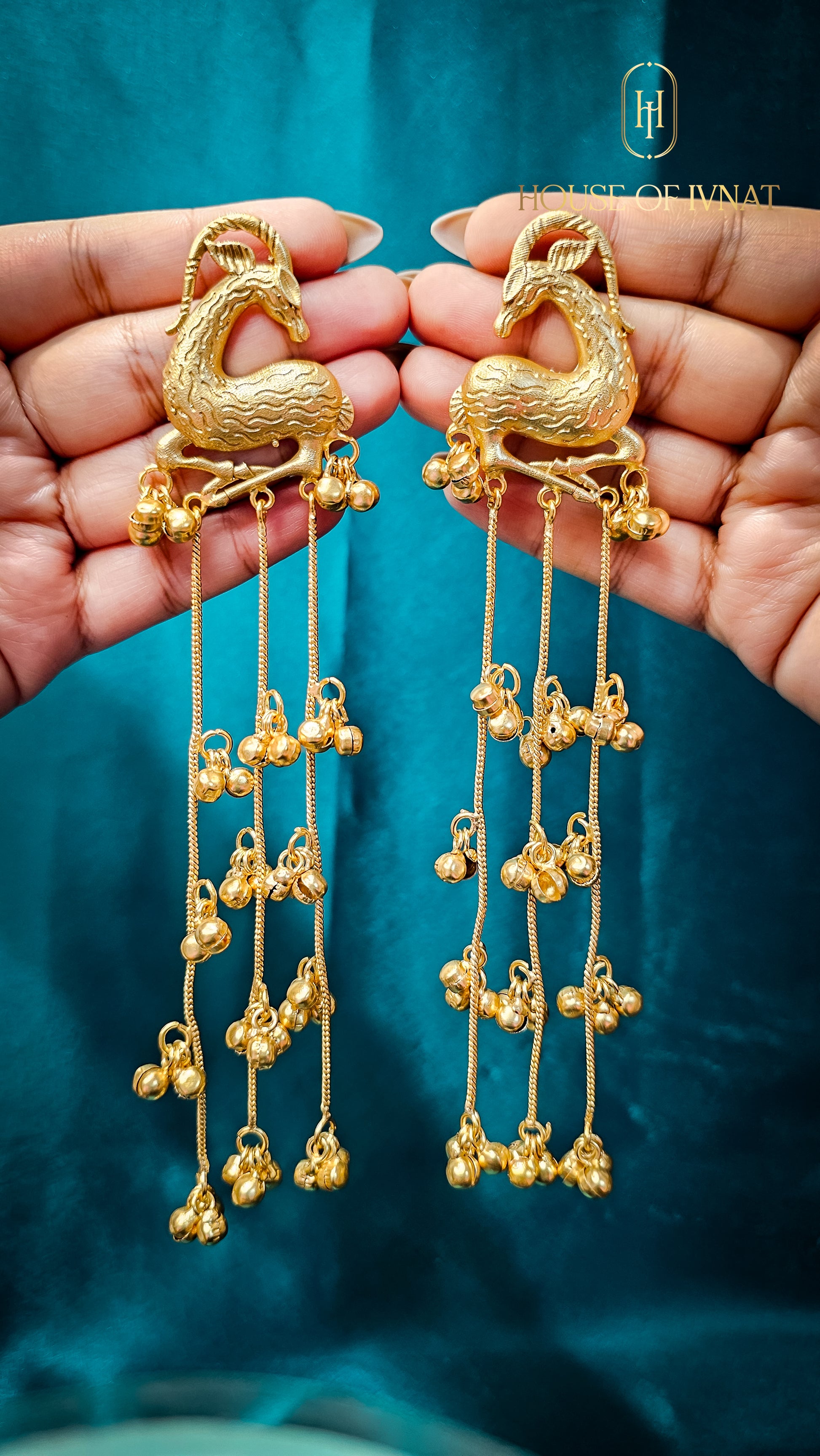 Handcrafted kashmiri earrings