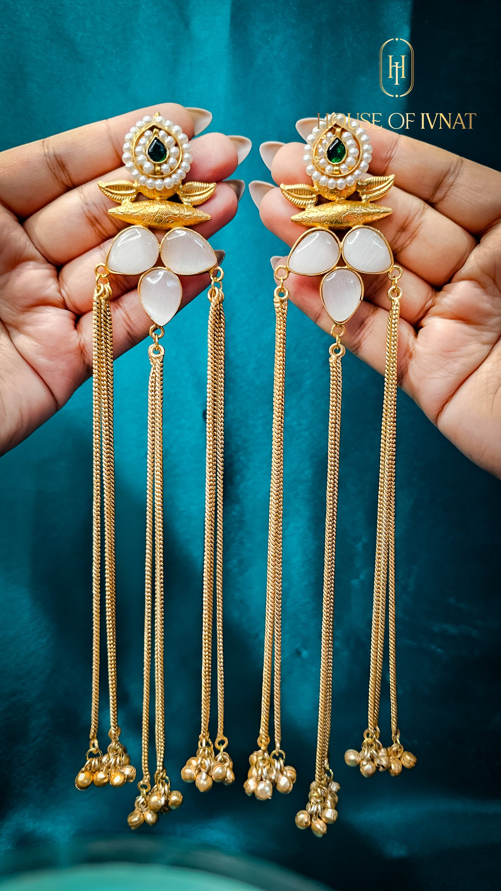 Handcrafted kashmiri earrings