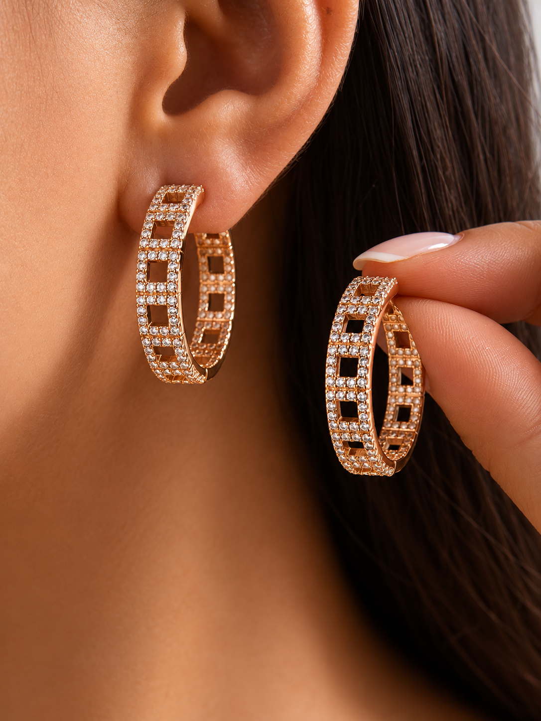 Barbara Hoop Earrings- Gold