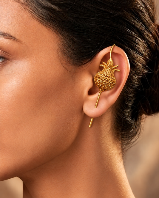 Kalash Needle Earcuff