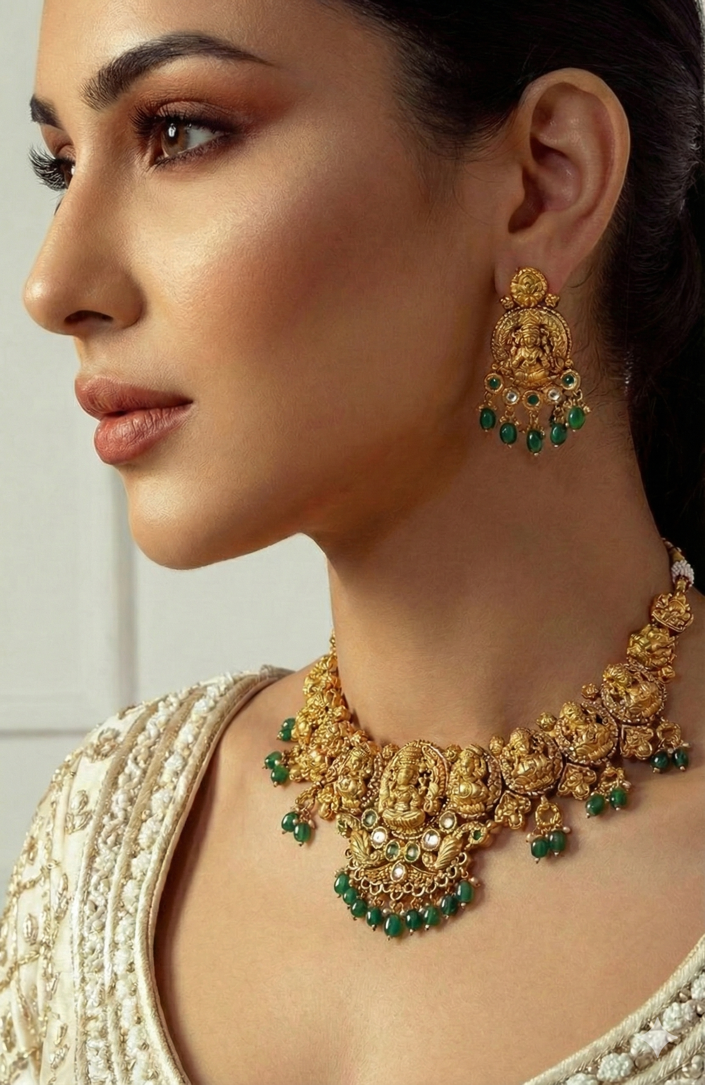 Saanvi Gold Plated Temple Necklace Set- Emerald